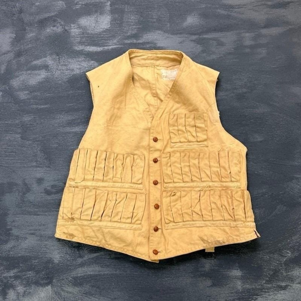 Vintage 1930s Hunting‎ Vest Mens Small Beige USA Outdoors Buckle Back